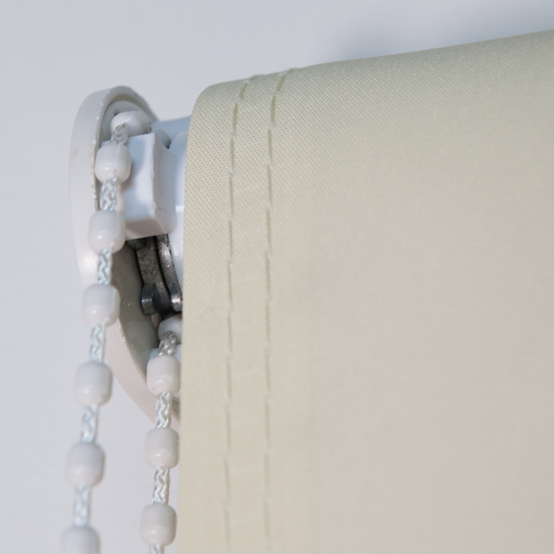 Vertikalmarkise Balkonmarkise Beschattung Sichtschutzrollo 120 cm x 230 cm beige Außenrollo